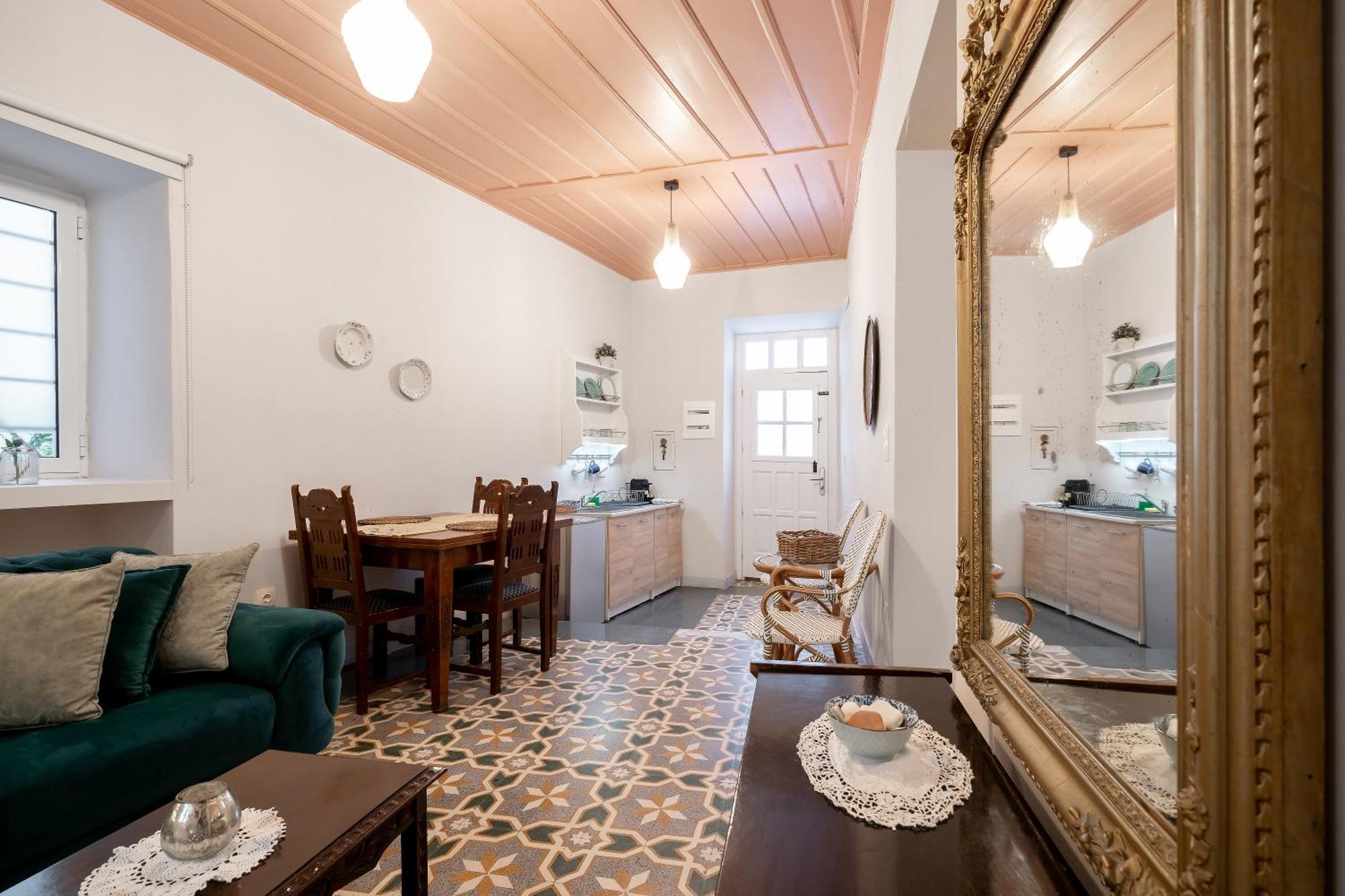 Castel Abaso Boutique Apartments By Explore Andros Экстерьер фото