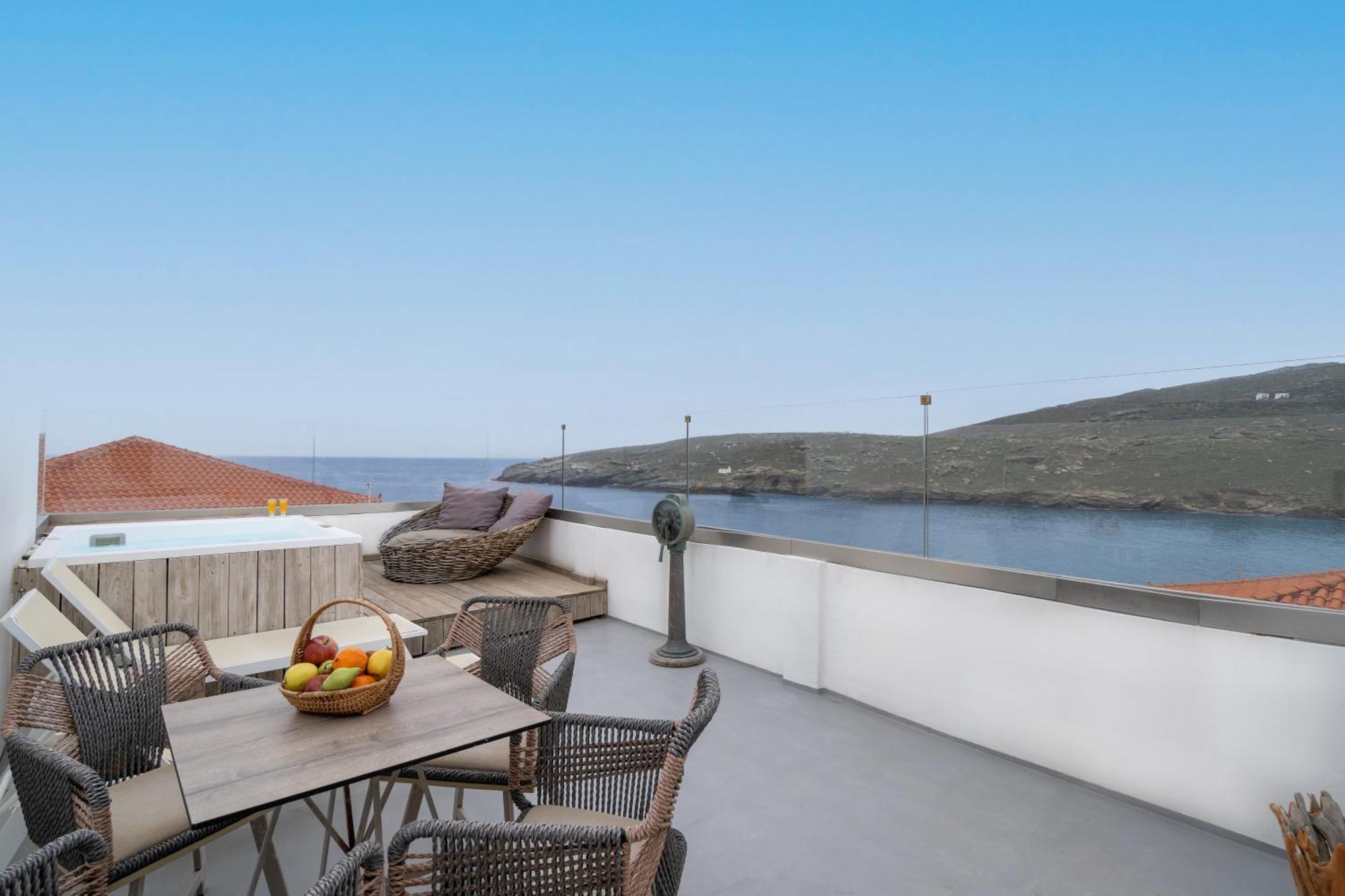 Castel Abaso Boutique Apartments By Explore Andros Экстерьер фото